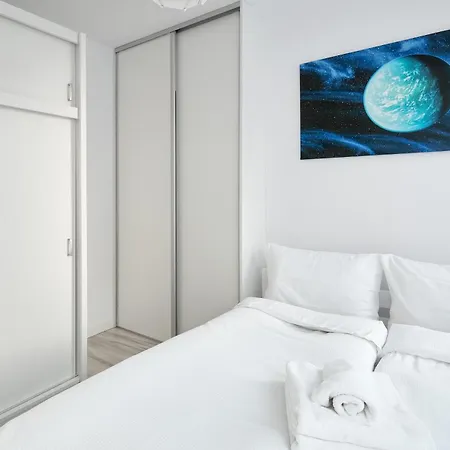 Malta Homely Apartment Poznan Exterior photo